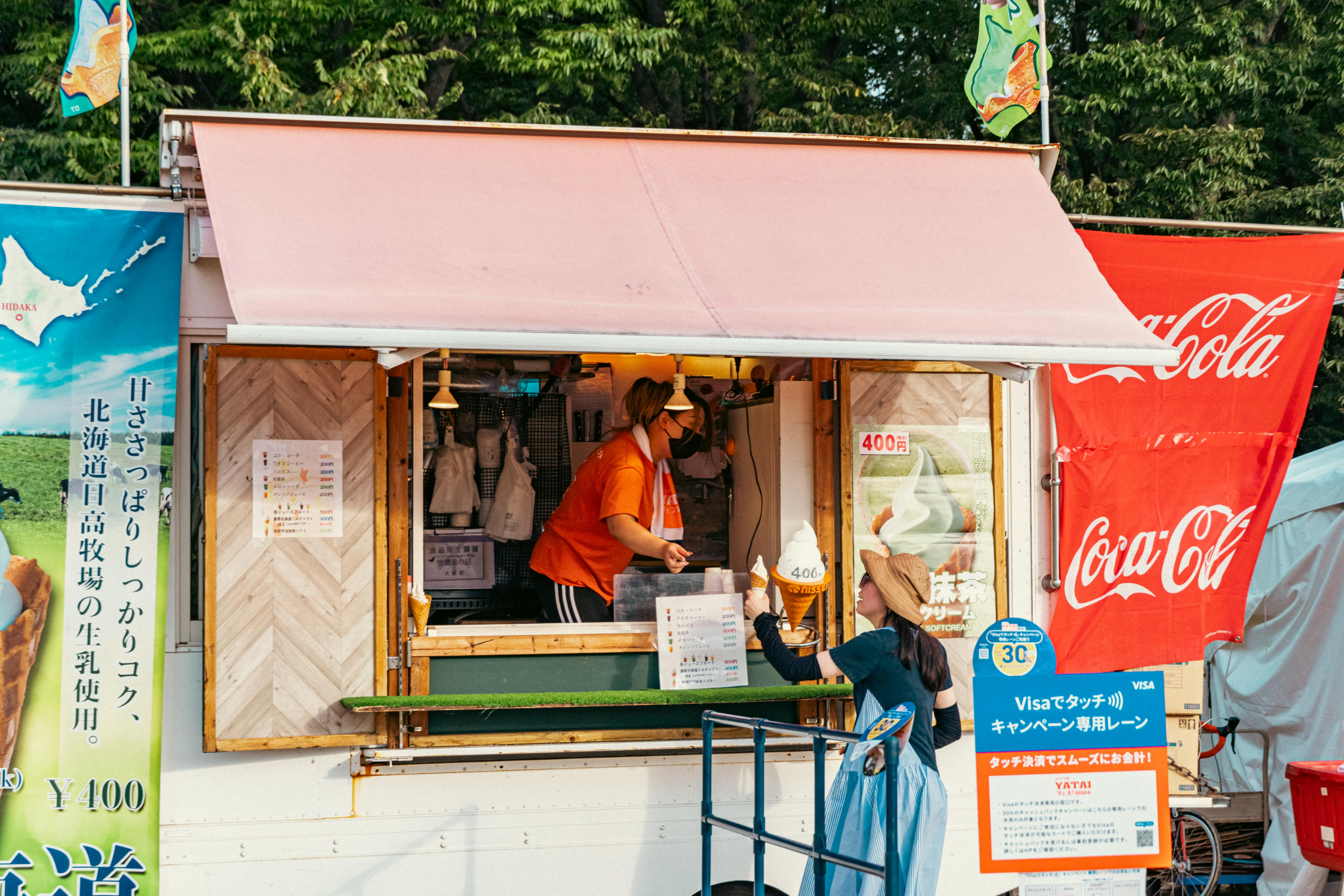 Creating Culturally Competent Customer Service Teams