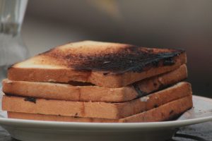 Understanding the Principles of Flavor Layering in Dishes